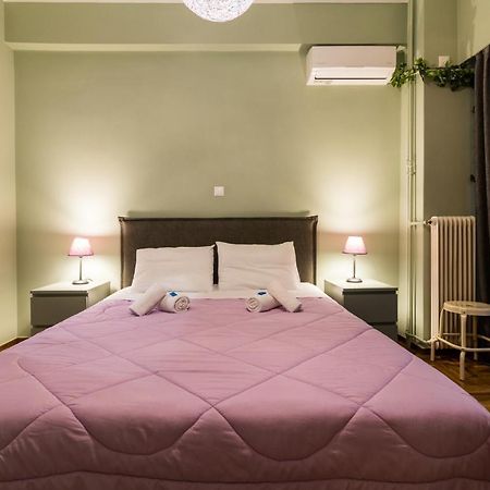 Modern-Vintage Apartment By Acropolis Museum アテネ エクステリア 写真