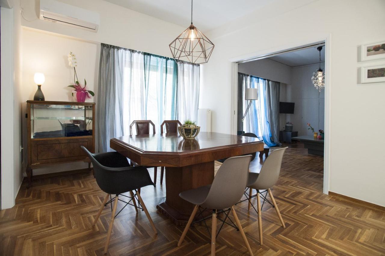 Modern-Vintage Apartment By Acropolis Museum アテネ エクステリア 写真