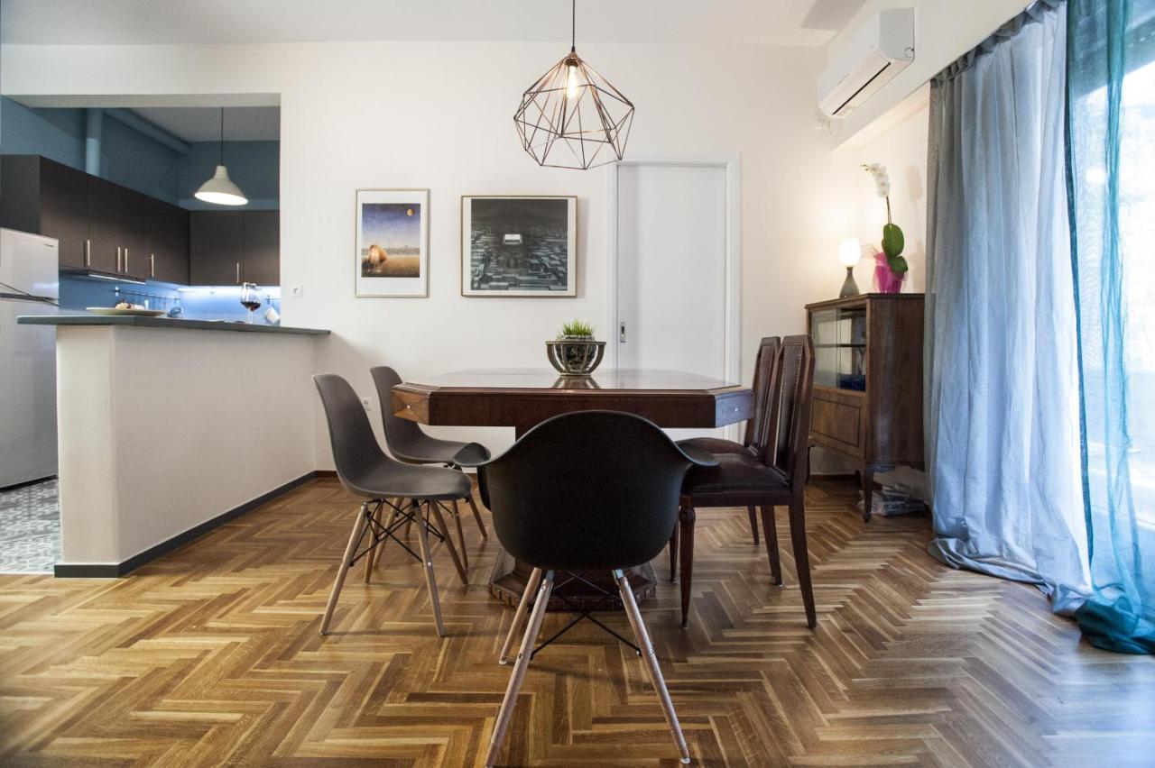 Modern-Vintage Apartment By Acropolis Museum アテネ エクステリア 写真