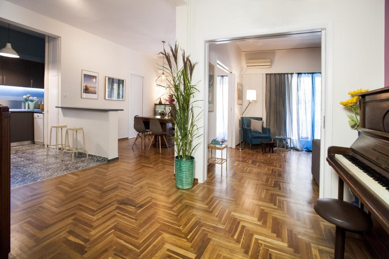 Modern-Vintage Apartment By Acropolis Museum アテネ エクステリア 写真